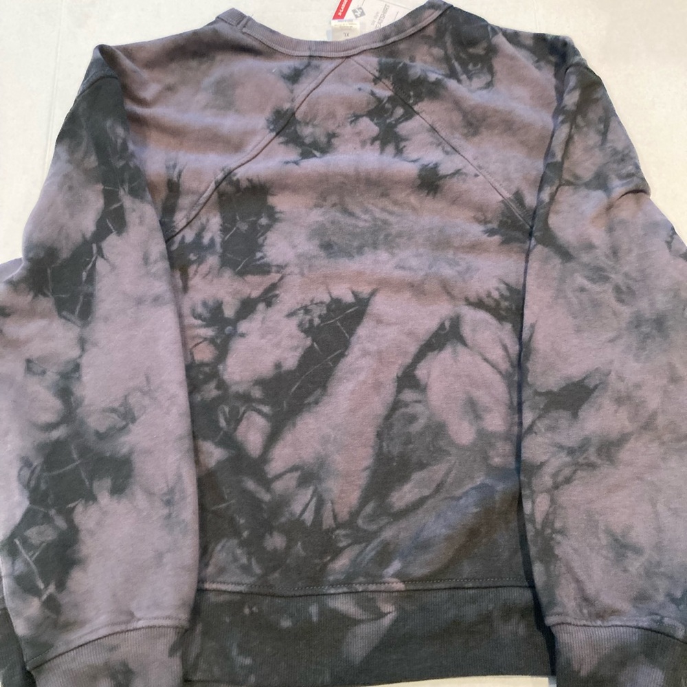 Members Mark Tie Dye sweatshirt. NWT.
